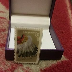 Indian headdress, heart shape diamond pendant